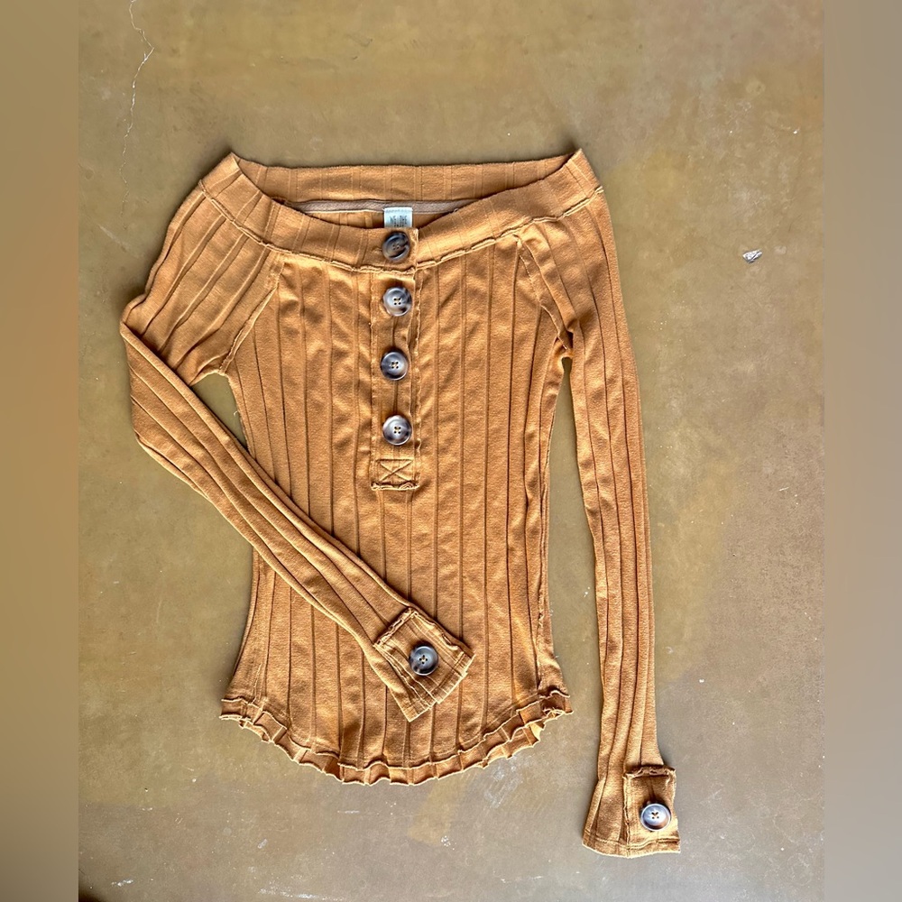 We The Free Ribbed Off-Shoulder Henley - Small